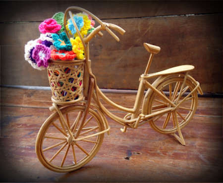 crochet flower basket