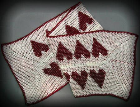 tapestry heart crochet scarf