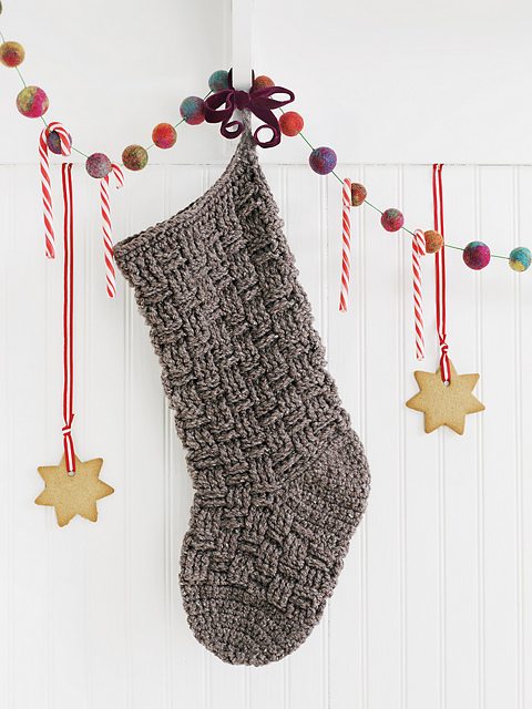 basketweave crochet stocking