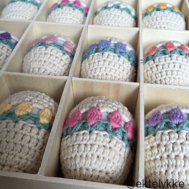 ektelykke crochet easter eggs