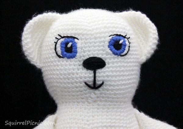 how to add faces to amigurumi