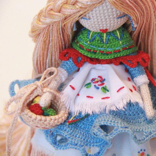 kukukolki crochet art doll with yarn basket