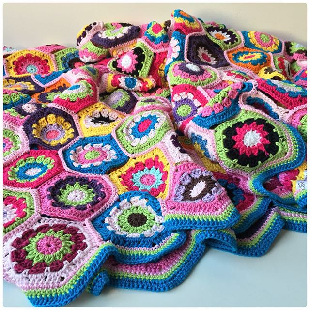 marretjeroos crochet favorite colorful blanket