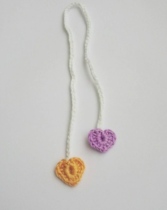 crochet-heart-umbilical-cord-ties