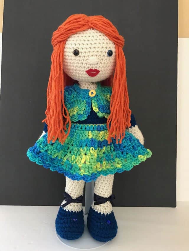 crochet doll in dress by maria cabriza