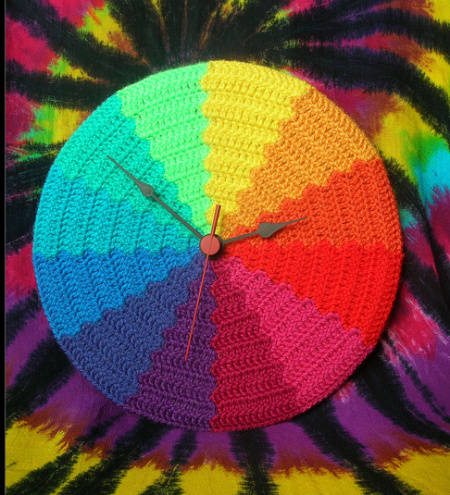 rainbow crochet clock