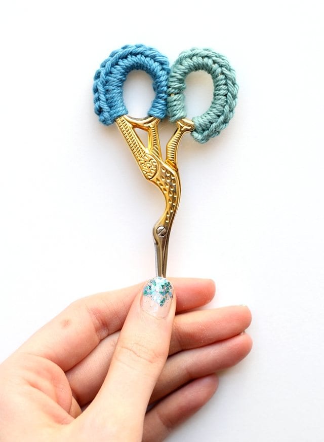 crochet scissors grip pattern