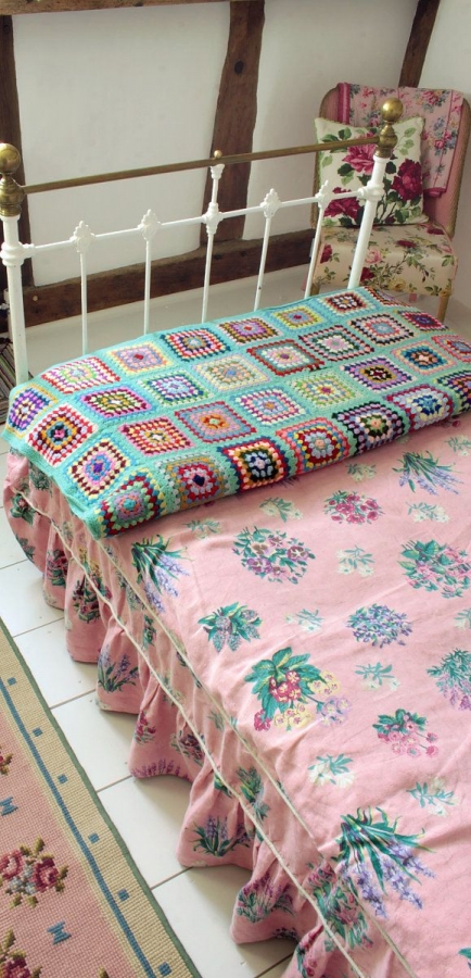 crochet granny square blanket