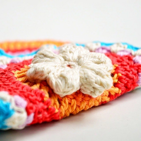 creszens_at_hk instagram crochet crossbody purse