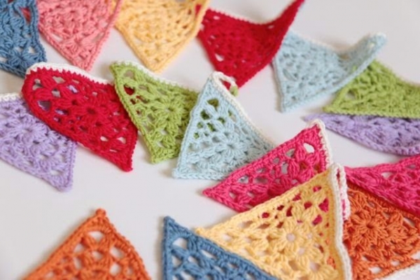 crochet bunting free pattern