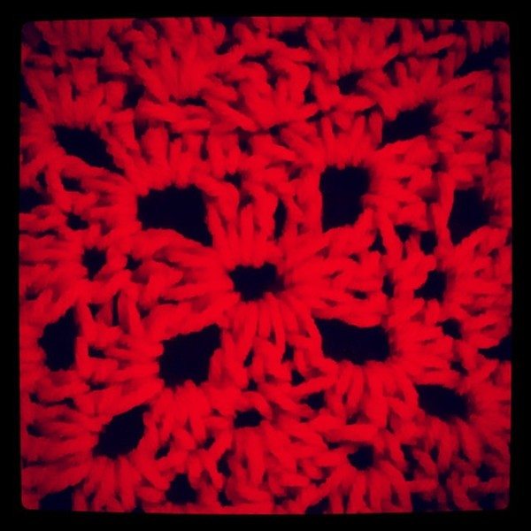crochet_red_square
