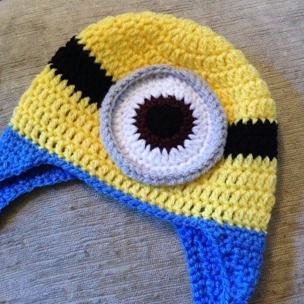 itsjustcrochet instagram crochet minion hat
