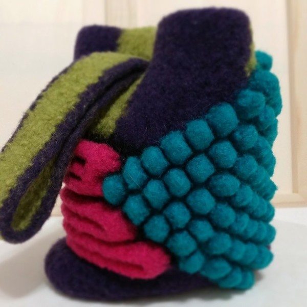 reginajestrow_crochet_felted_bags