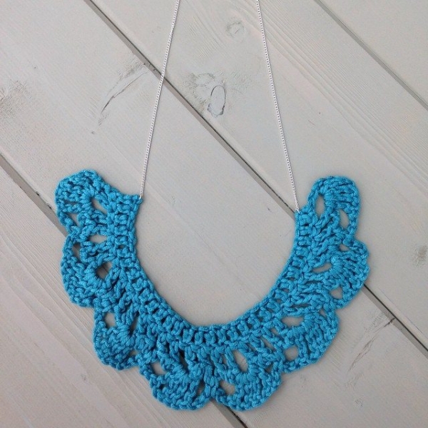 gooseberryfool crochet necklace