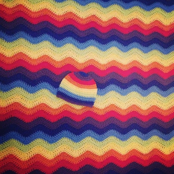 loucamp rainbow chevron crochet