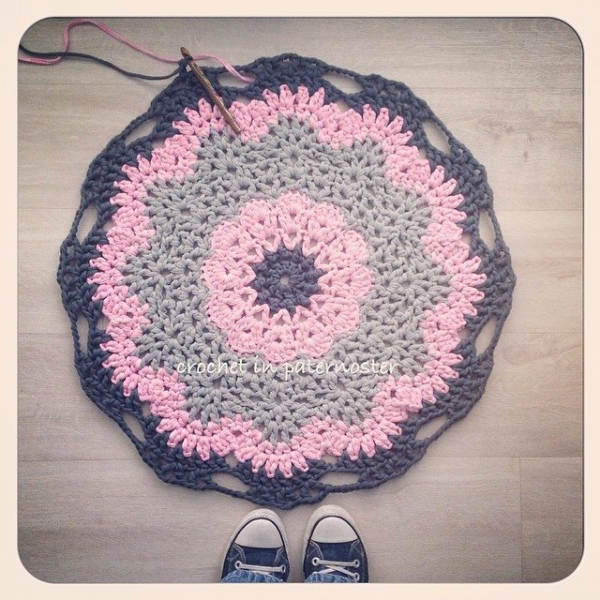 crochetinpaternoster crochet rug wip