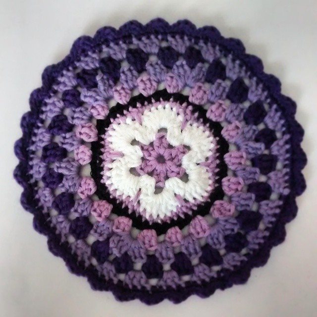 sakurablythe crochet mandala