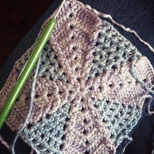 stephaniedavies crochet square wip
