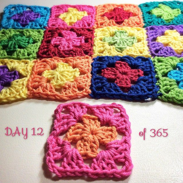 queen_babs crochet squares