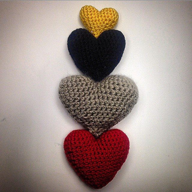 louloudeane crochet heart