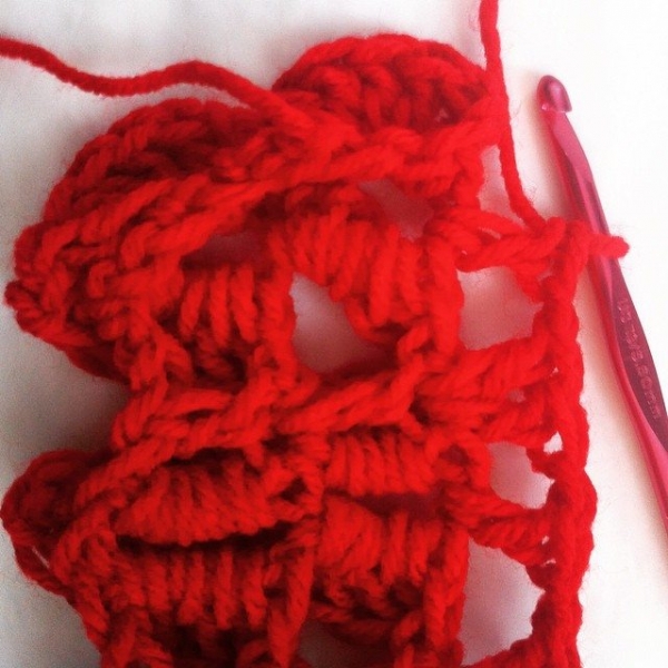 reverse of crochet crocodile stitch