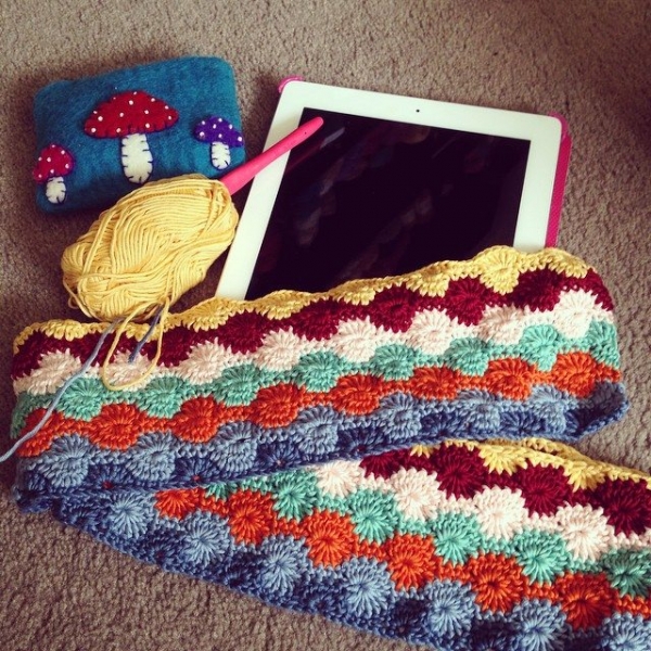 flamingpost crochet blanket