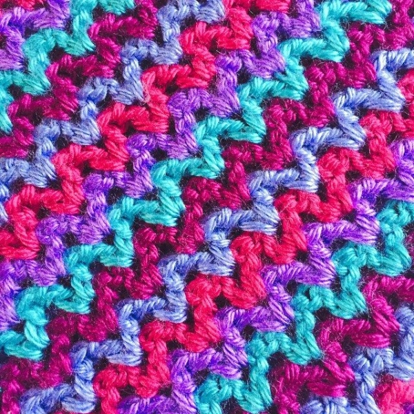 holly_pips vstitch crochet