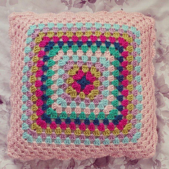 missmotherhook crochet granny square cushion