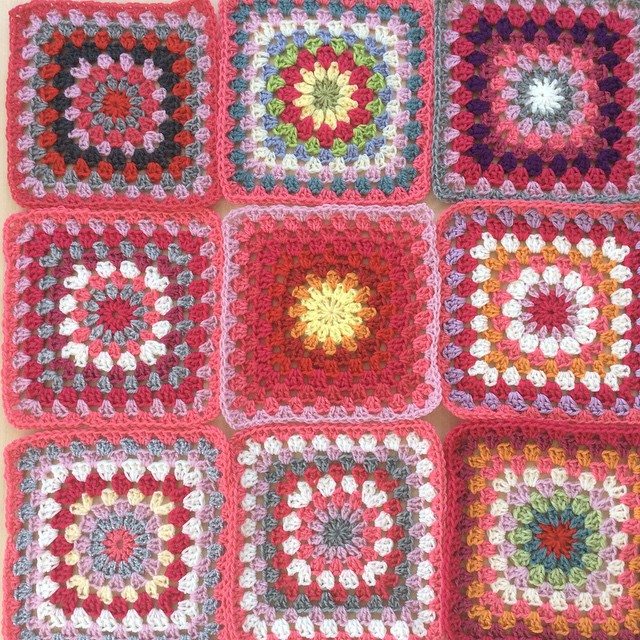 aglaelaser crochet squares
