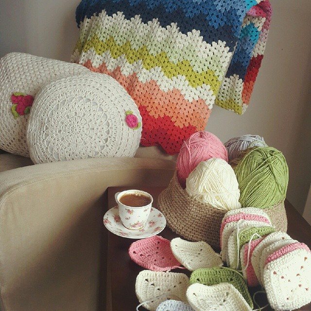 annesurr crochet chevron and squares