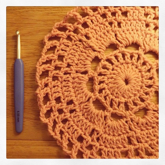_lara_x crochet doily blanket