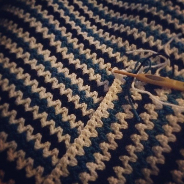 patternpiper crochet v stitch blanket