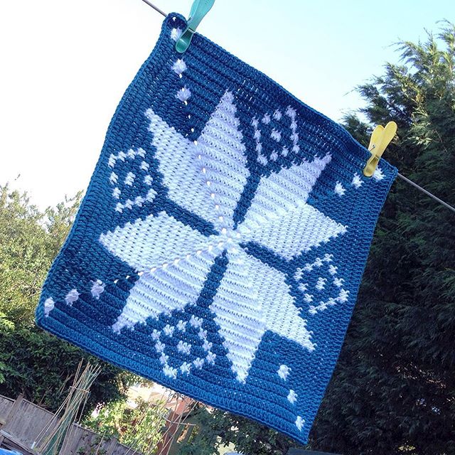 tintocktap tapestry crochet snowflake