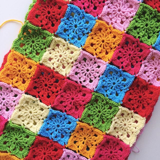 knitpurlhook crochet squares joined