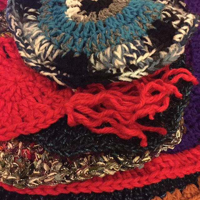 stack of recent crochet vercillo