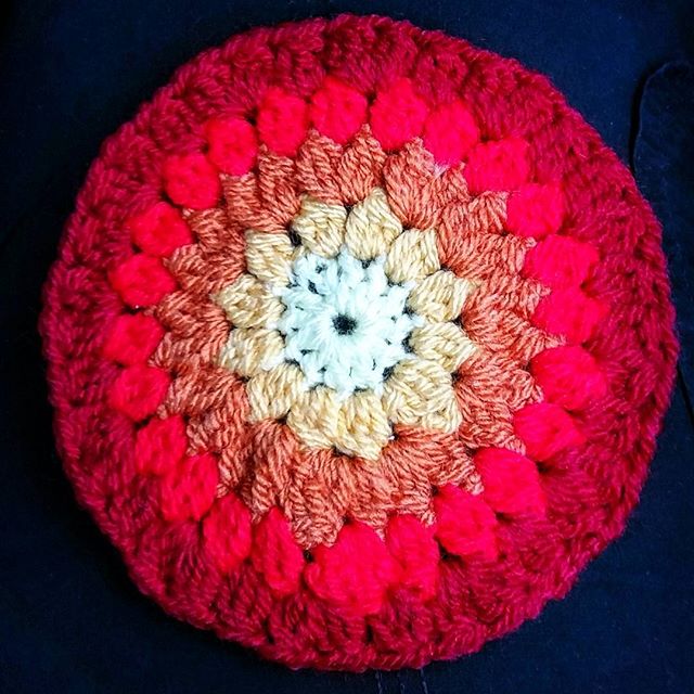 thecreativecrochetcorner crochet mandala red