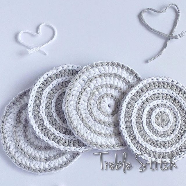 treble_stitch crochet coasters