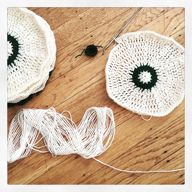 crochet mandalas in the works vercillo