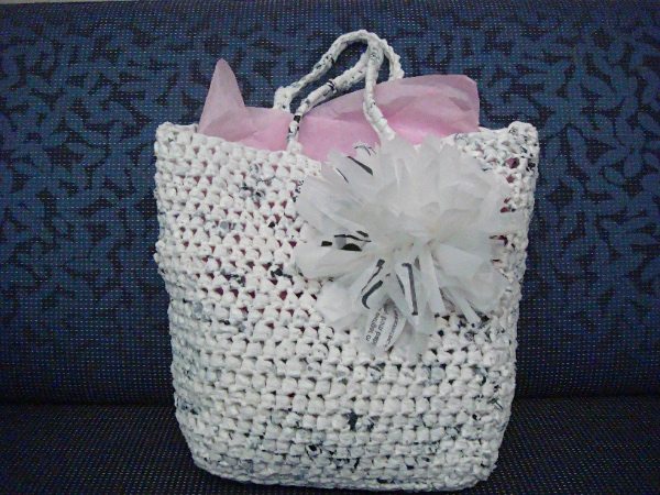 plarn gift bag flower pattern