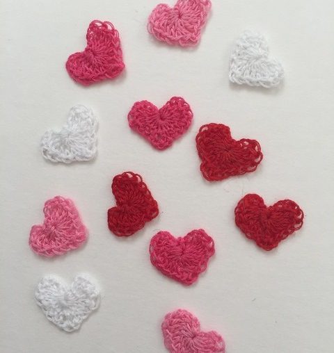 micro thread crochet hearts by pamela e1445274742363