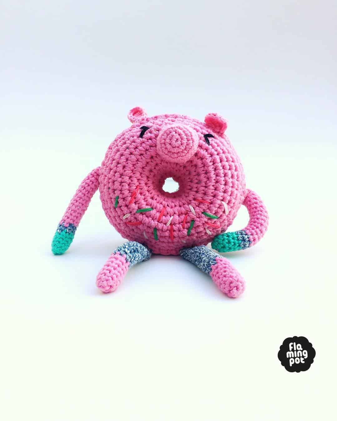 Meet Australian Crocheter Paula of FlamingPot 4 Donut Dolls