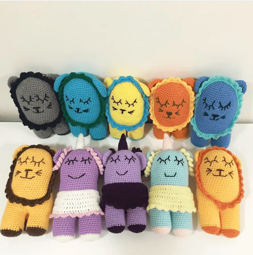 Meet Sarah of Little Fox Crochet – Charming and Creative 2 Plush Animal Toys