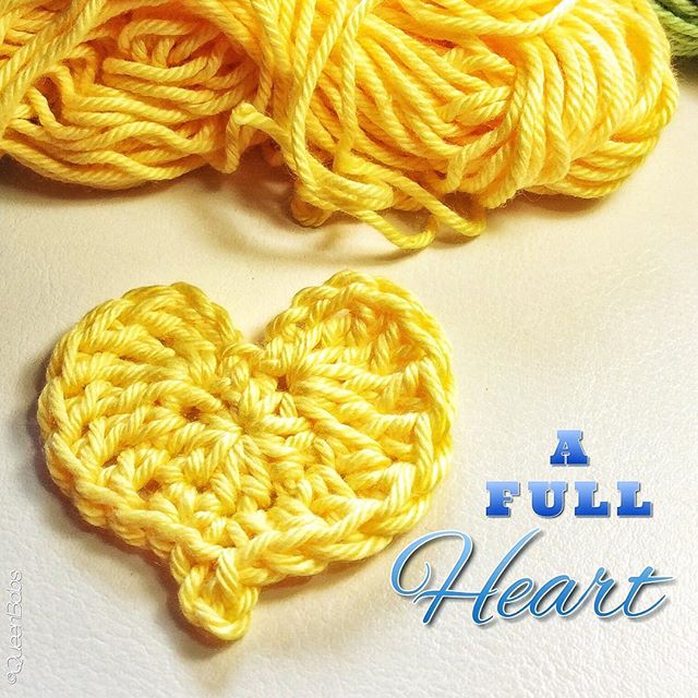 queen_babs crochet heart