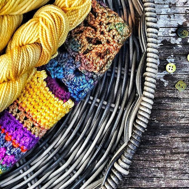 runnybabbitcrafts crochet in basket