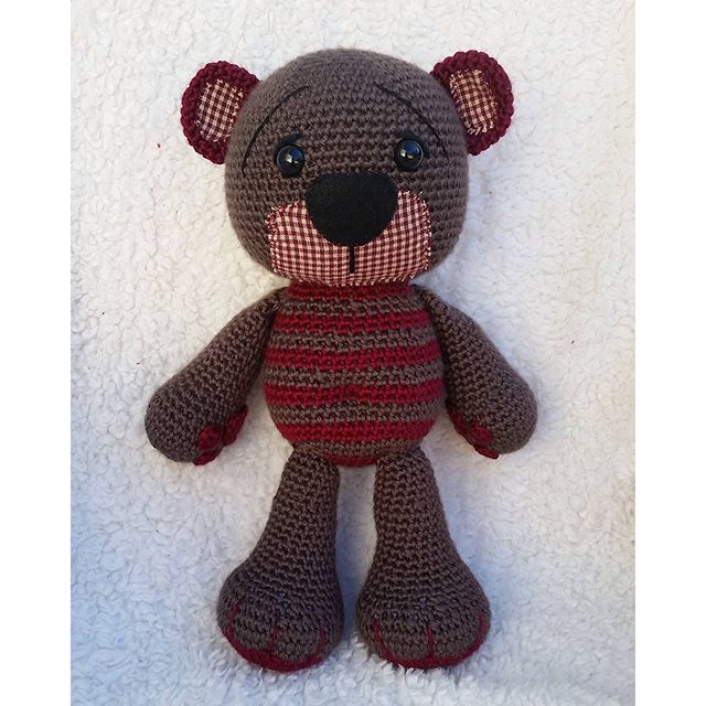 samyaun crochet teddy bear