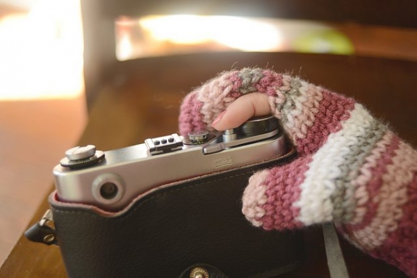 crochet photography mittens
