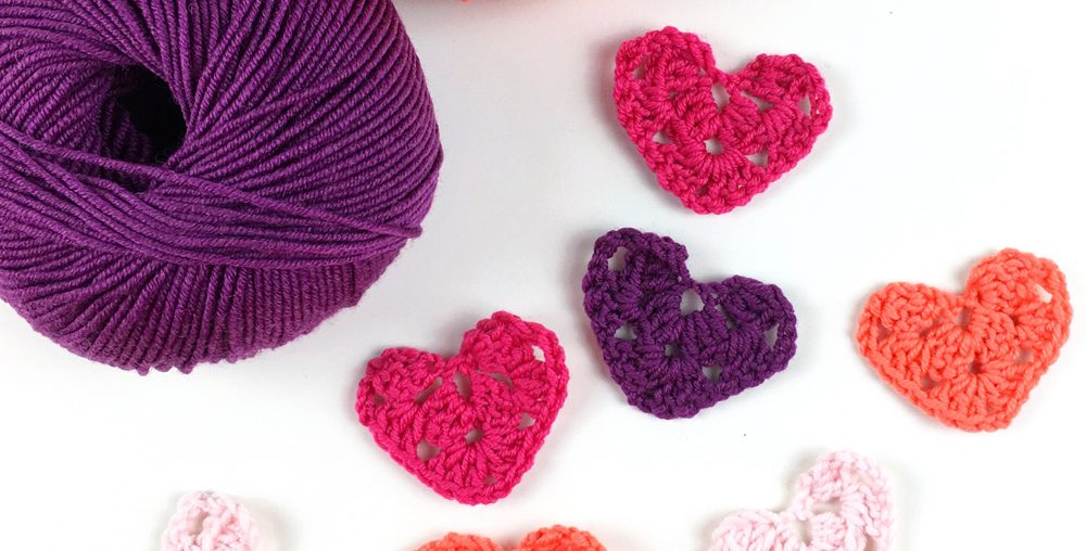 mini granny heart free crochet pattern