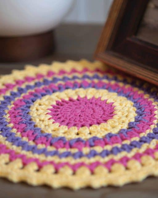 crochet to calm meditative mandala pattern
