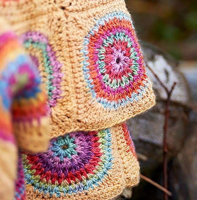 crop-circles-crochet-blanket-by-amanda-perkins