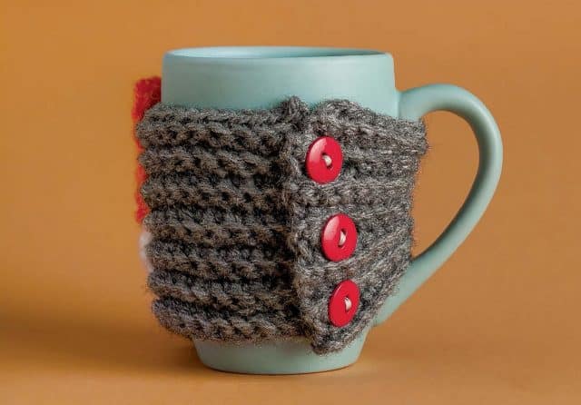 buttoned crochet cup cozy 